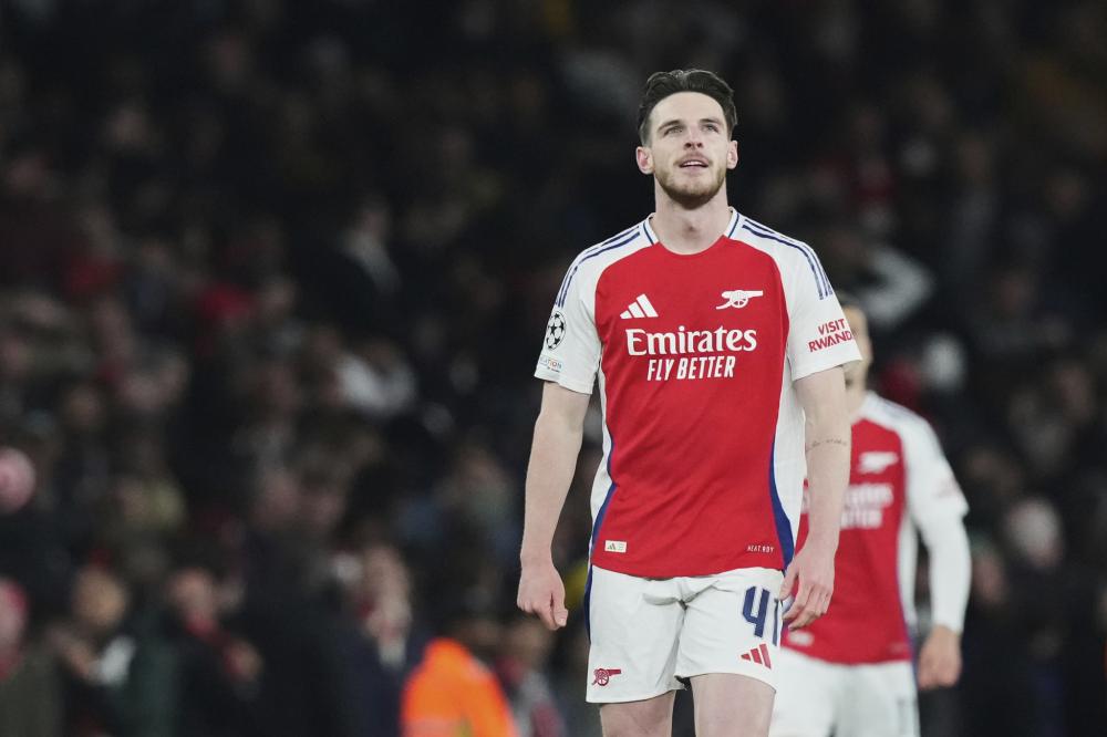 到与球员沟 到与球员沟